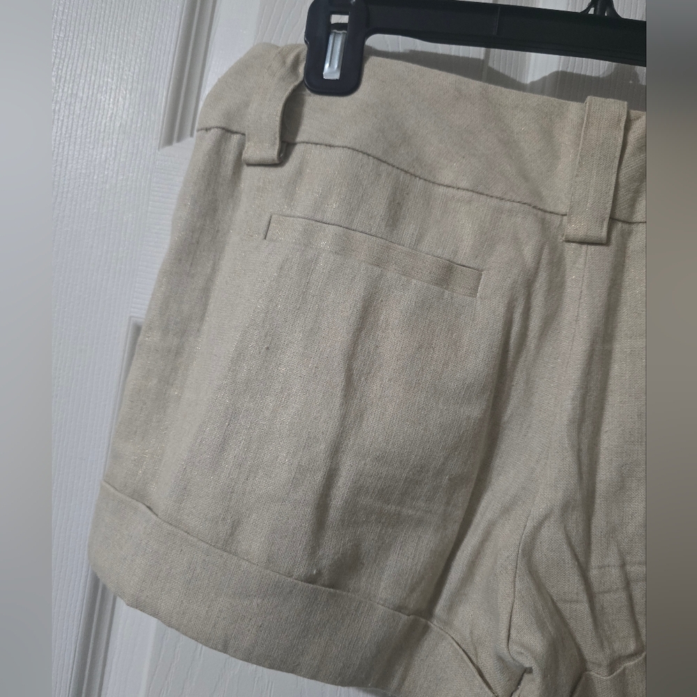Alice + Olivia Linen Blend Low Rise Cuffed Chino Micro Shorts, Size 2, EUC! - Picture 8 of 13